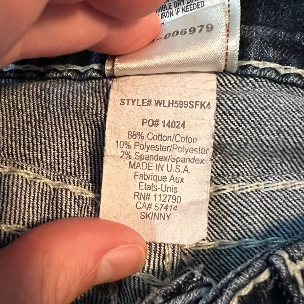 True religion low rise skinny jeans. Size 27‎ - Picture 5 of 12
